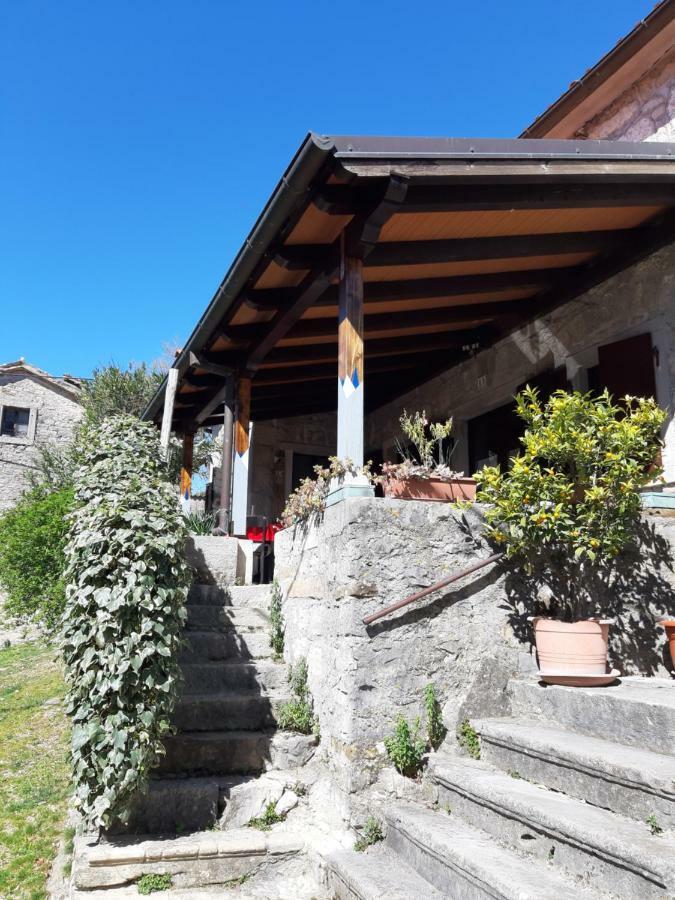 Casa Gaia Hotel Hum Esterno foto